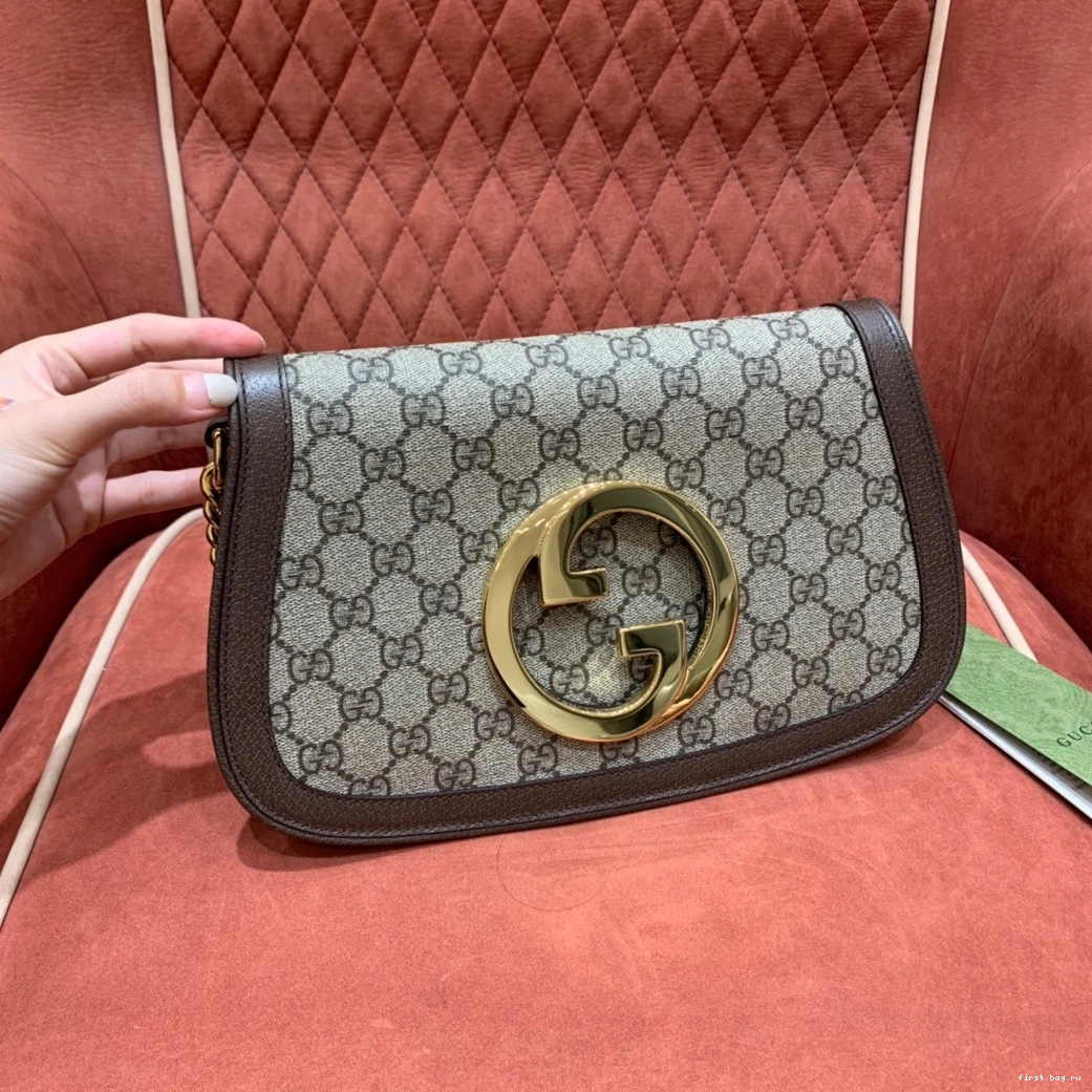 First bag ru bag Blondie shoulder Gucci 0810